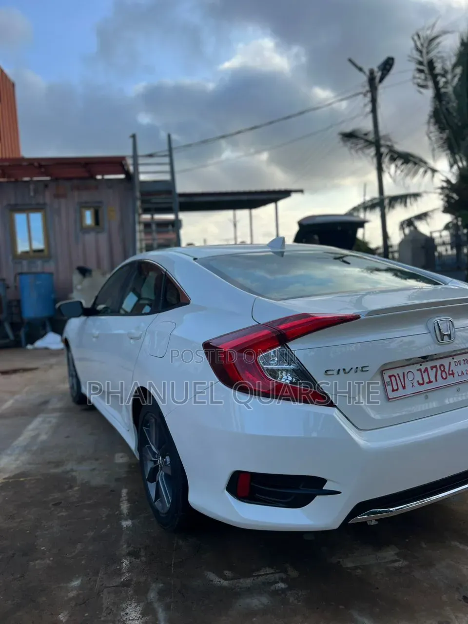 Honda Civic EX-L Sedan 2019 White