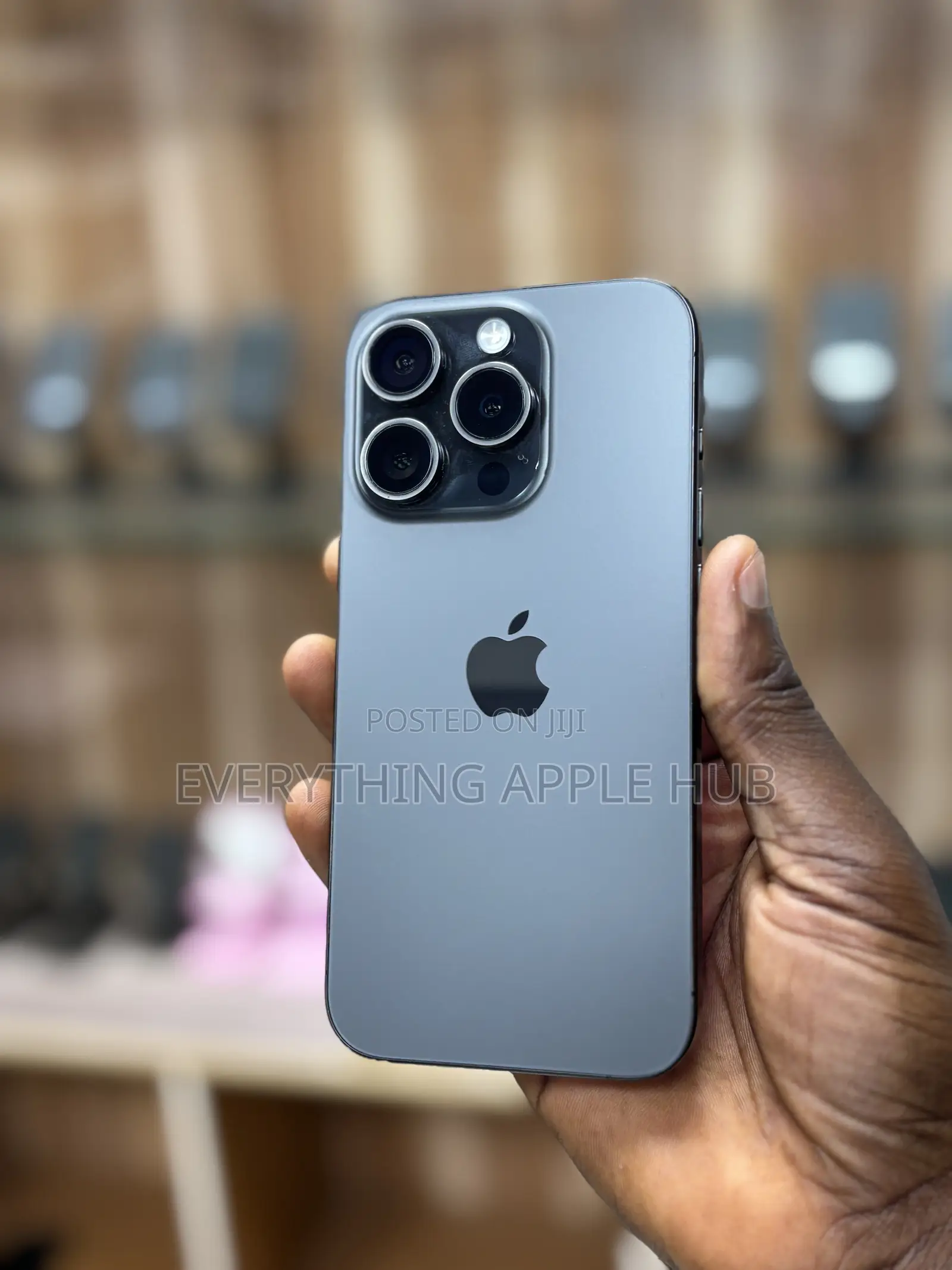 New Apple iPhone 16 Pro 256 GB Black