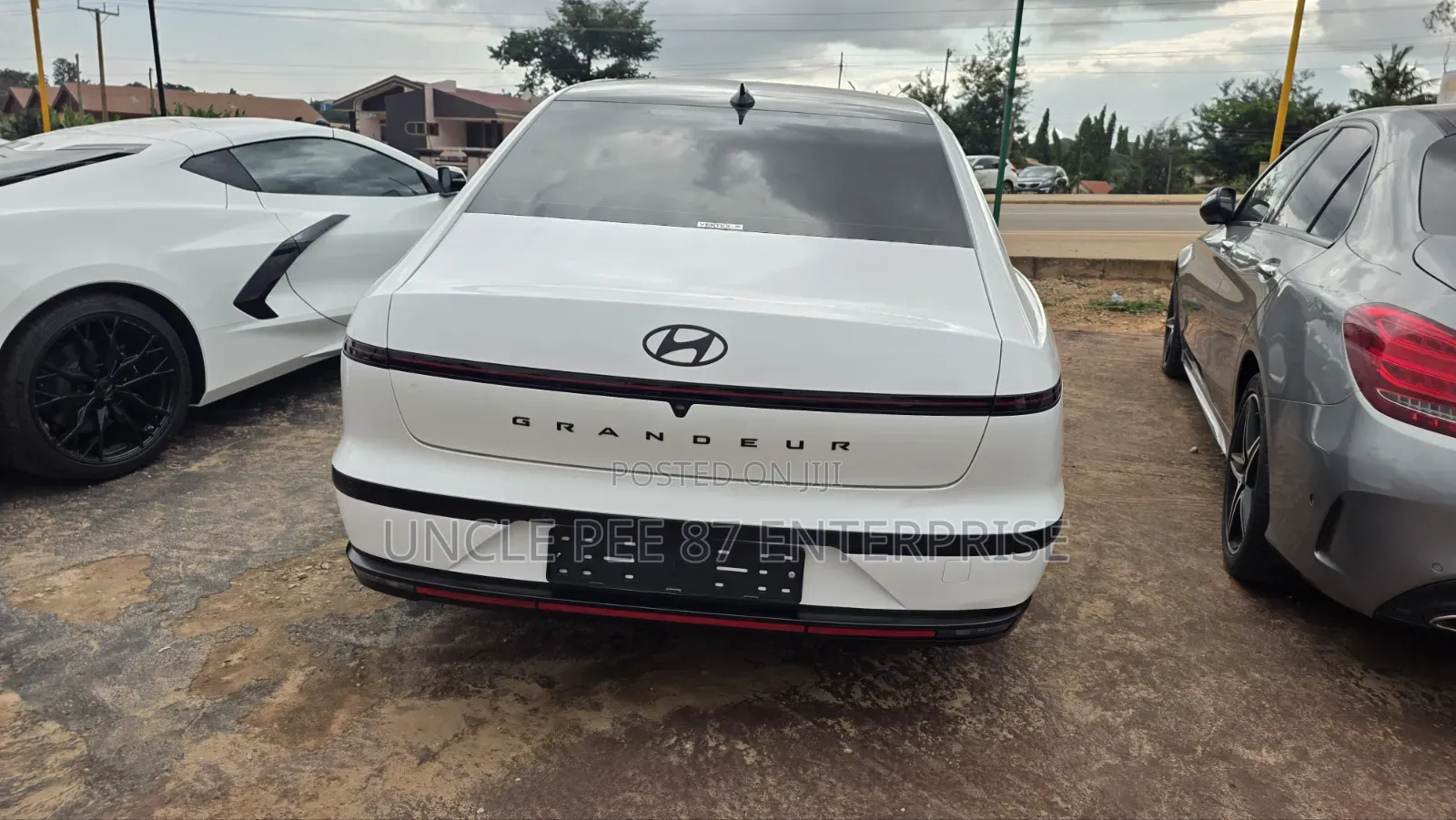 Hyundai Grandeur 2025 White