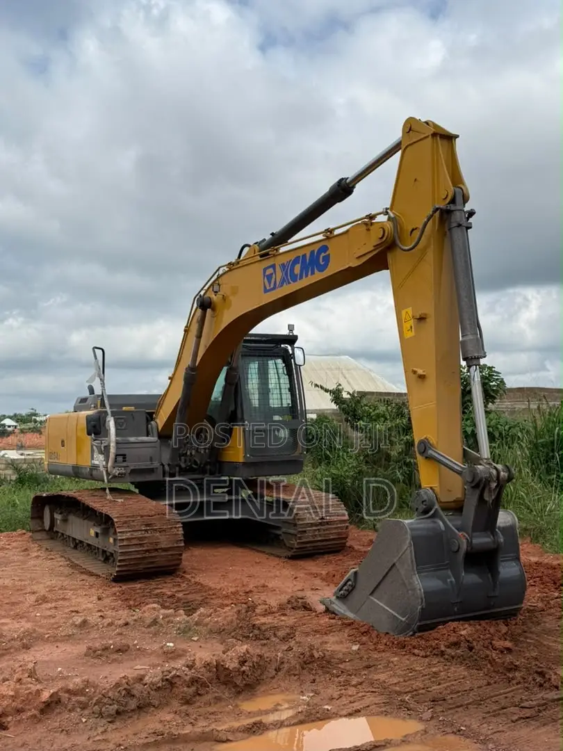 Brand New XCMG Watertrack 215 Excavator
