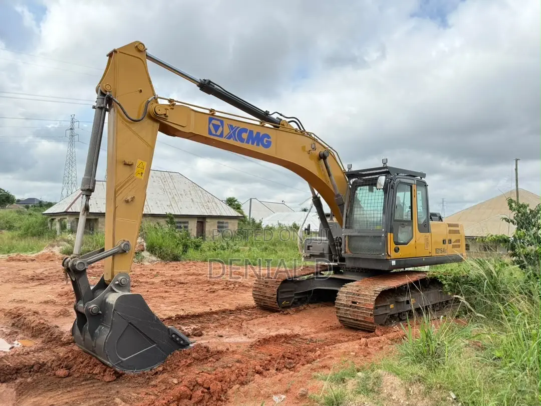 Brand New XCMG Watertrack 215 Excavator