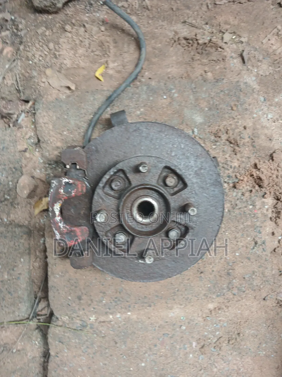 Matiz Front Hub