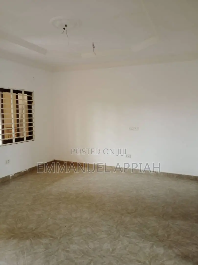 2bdrm Apartment in Pokuase, Accra Metropolitan for rent