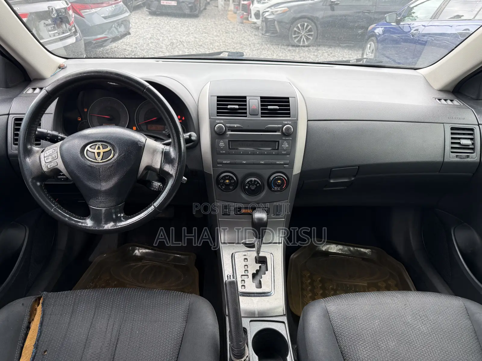 Toyota Corolla LE 4dr Sedan (1.8L 4cyl 4A) 2010 Black