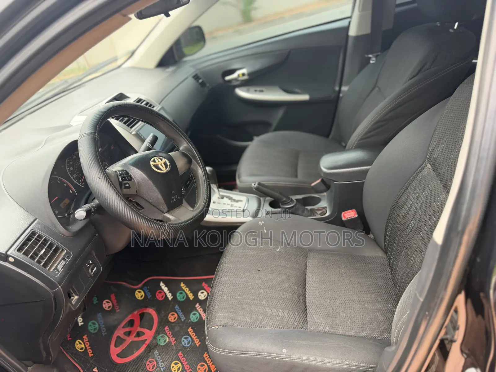 Toyota Corolla 2012 Black