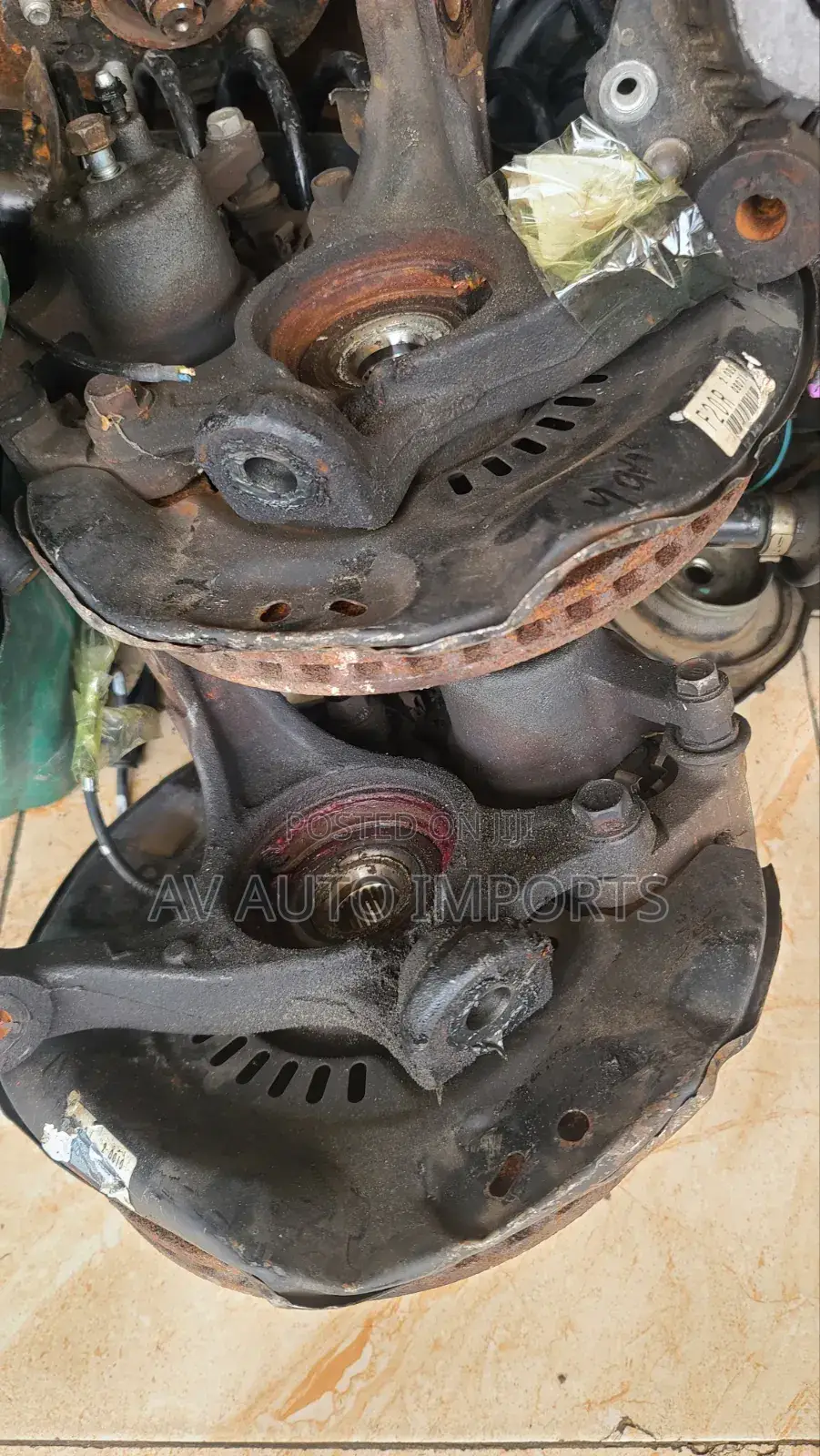 Yaris 2008 Hub Pair