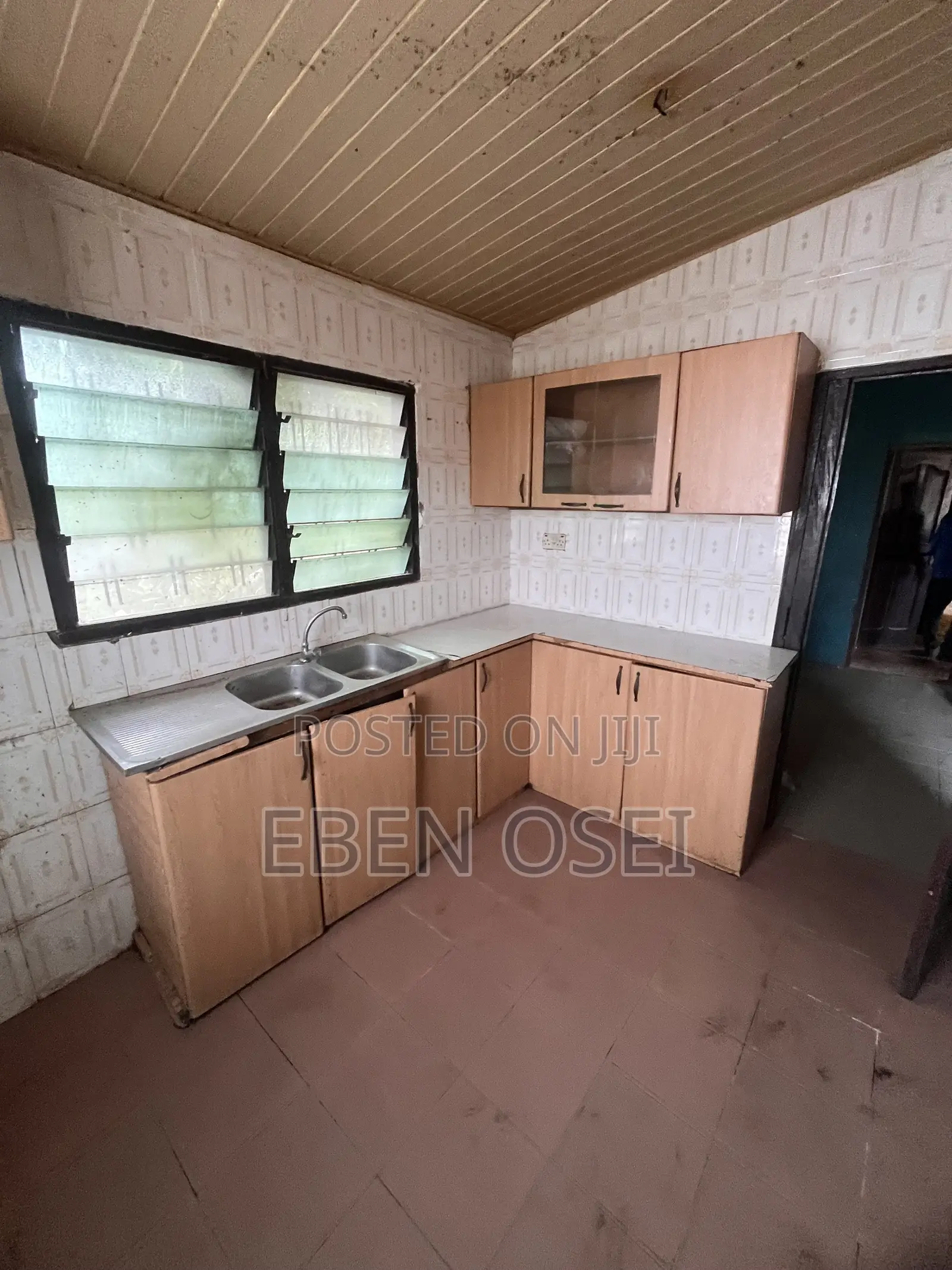 2bdrm Apartment in Dansoman for rent