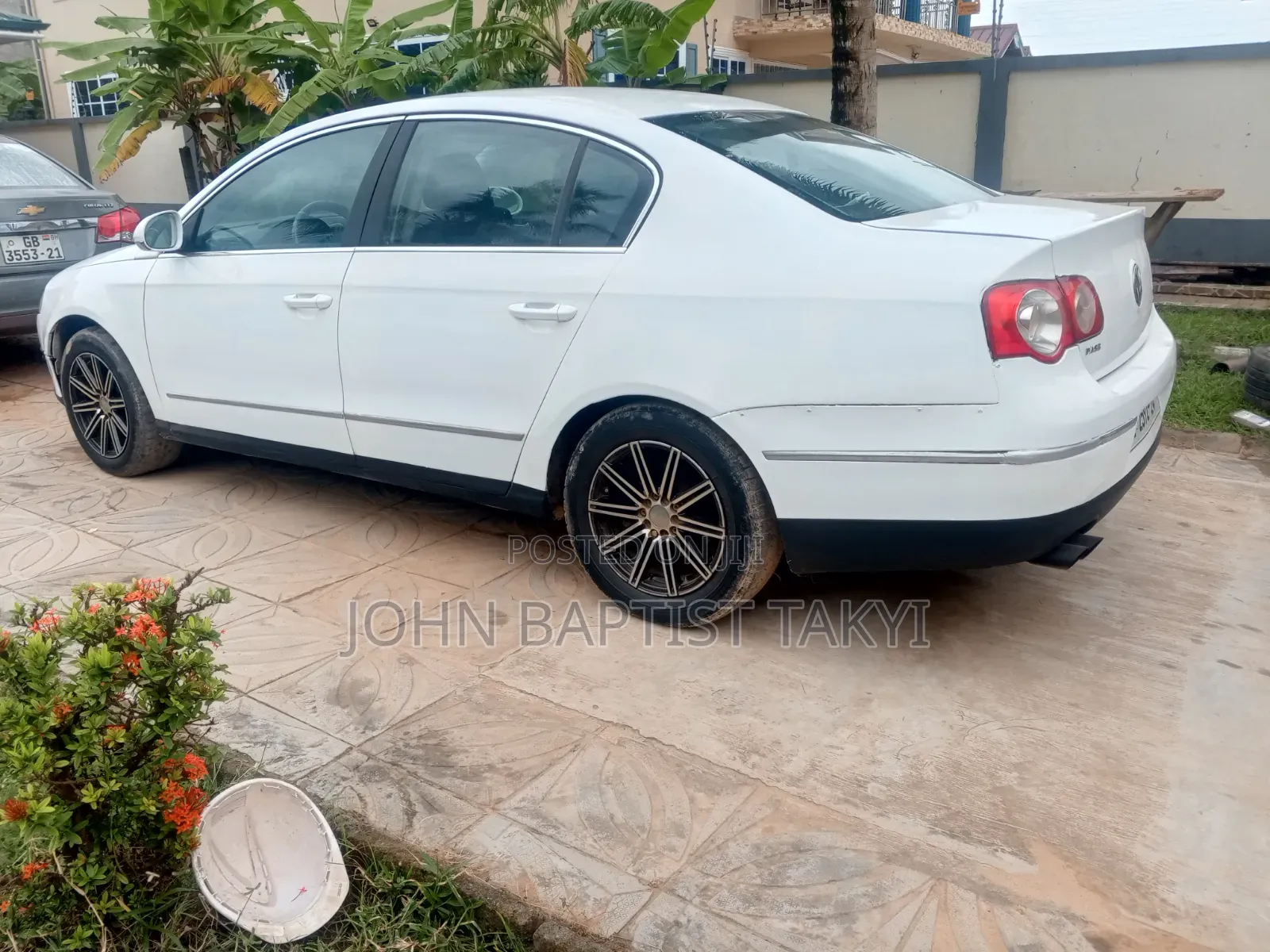 Volkswagen Passat 2006 White