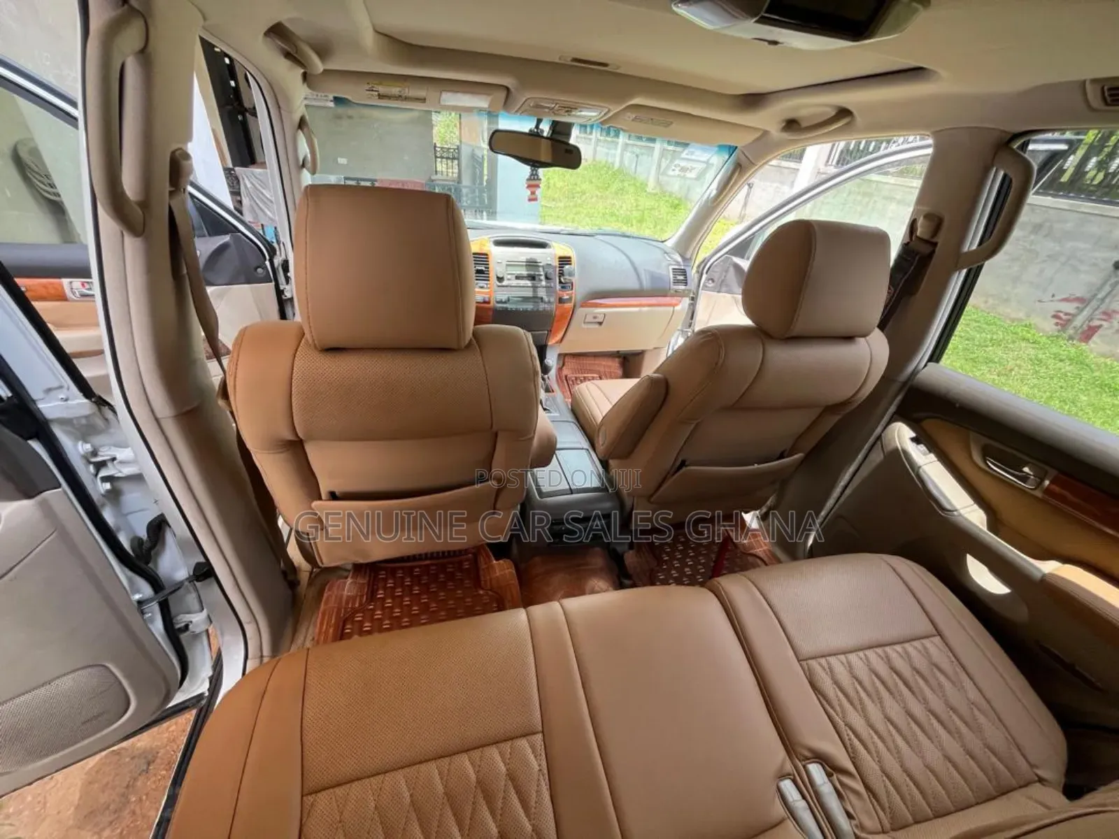 Lexus LX 470 Sport Utility 2006 White