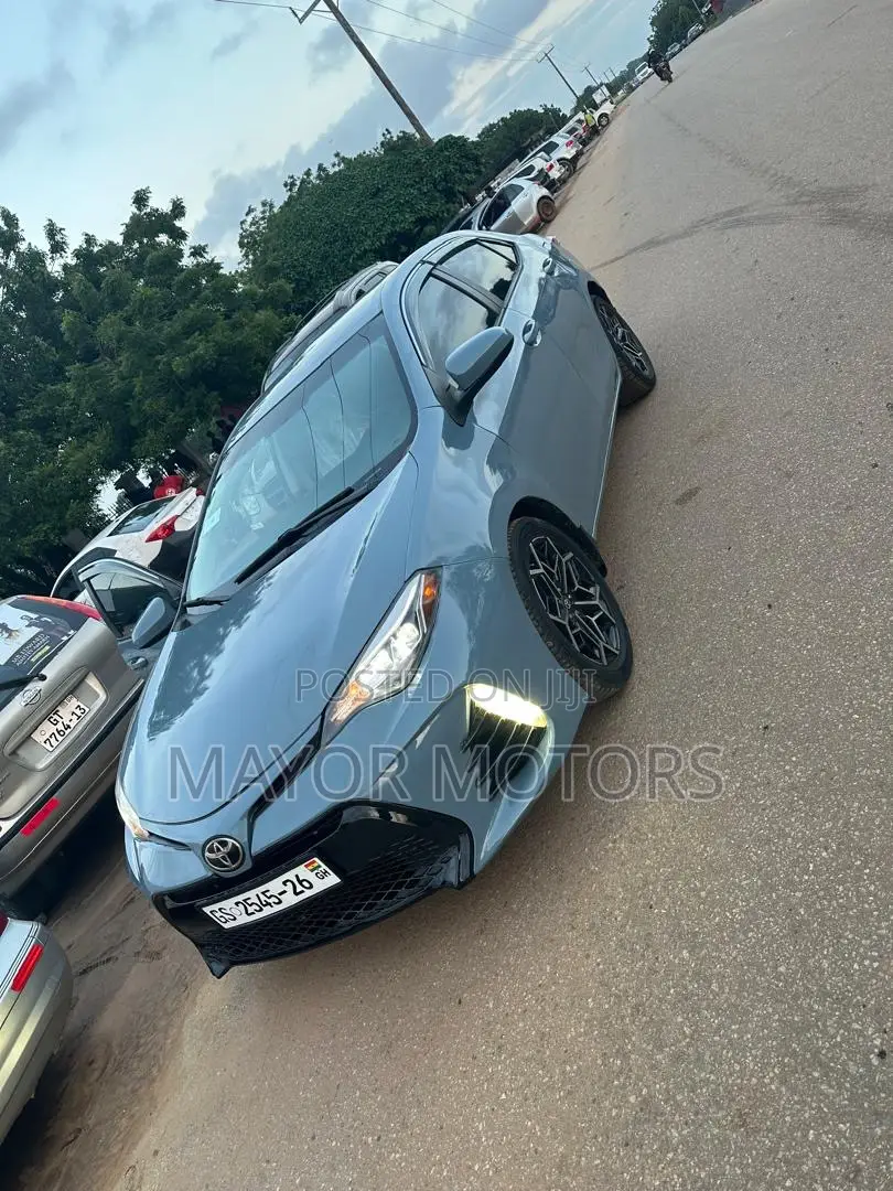Toyota Corolla LE 4dr Sedan (1.8L 4cyl CVT) 2015 Blue