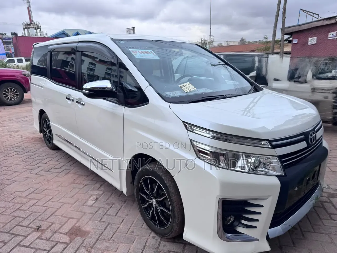 Toyota Voxy 2015 White