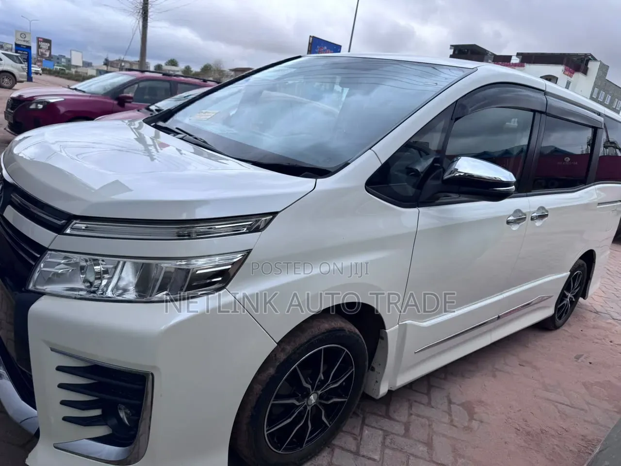 Toyota Voxy 2015 White