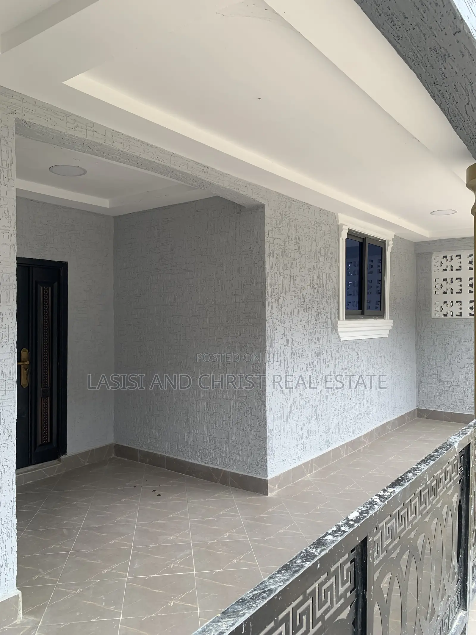 2bdrm Apartment in Lasisi And Christ, Amasaman for rent