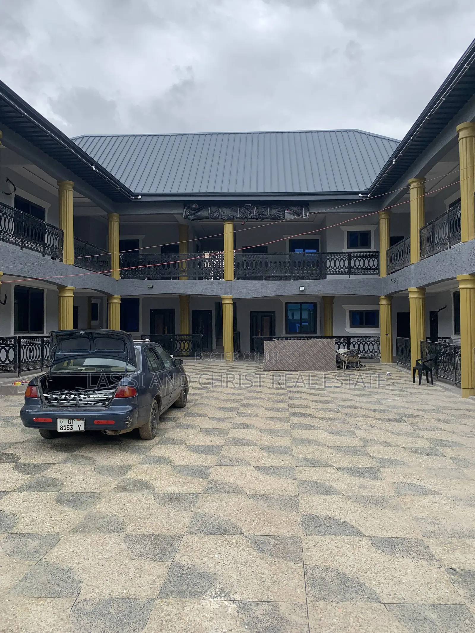 2bdrm Apartment in Lasisi And Christ, Amasaman for rent