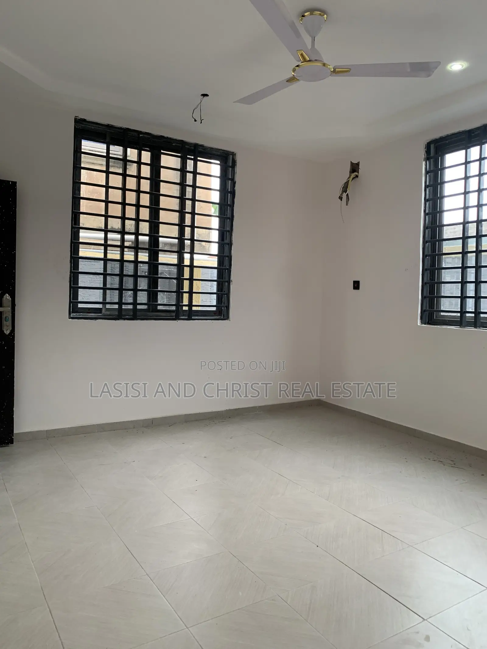 2bdrm Apartment in Lasisi And Christ, Amasaman for rent