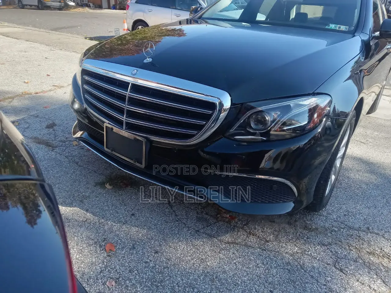 Mercedes-Benz E300 2017 Black