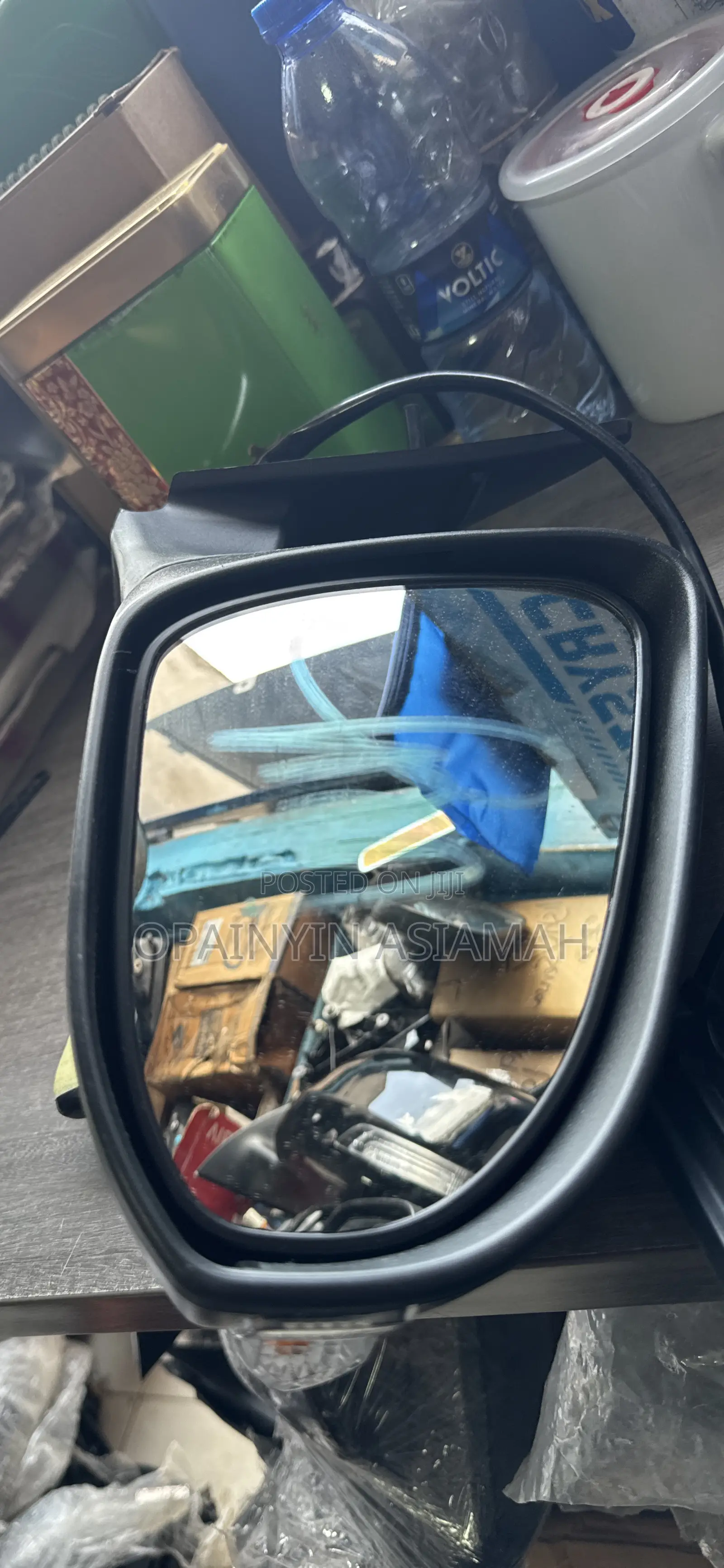 Toyota Camry 2017 With Mirrors