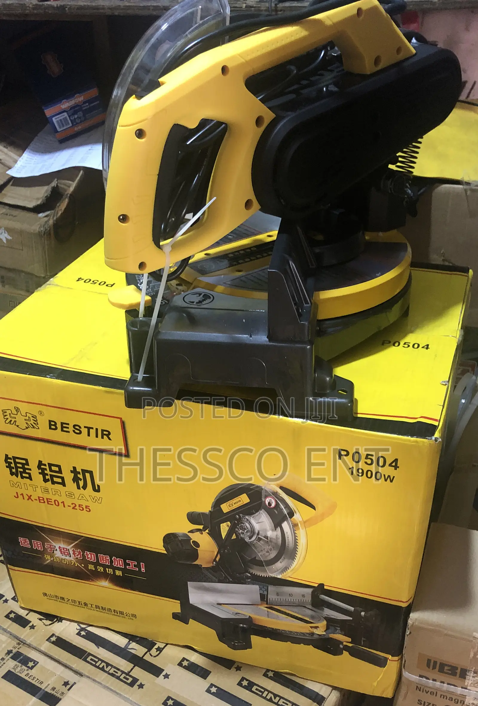 Miter Saw 1900w Bestir