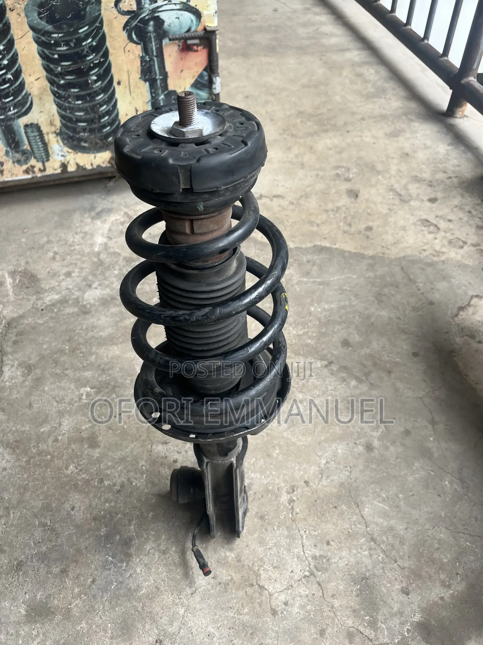 Buick Regal 2011-2013 Front Shocks