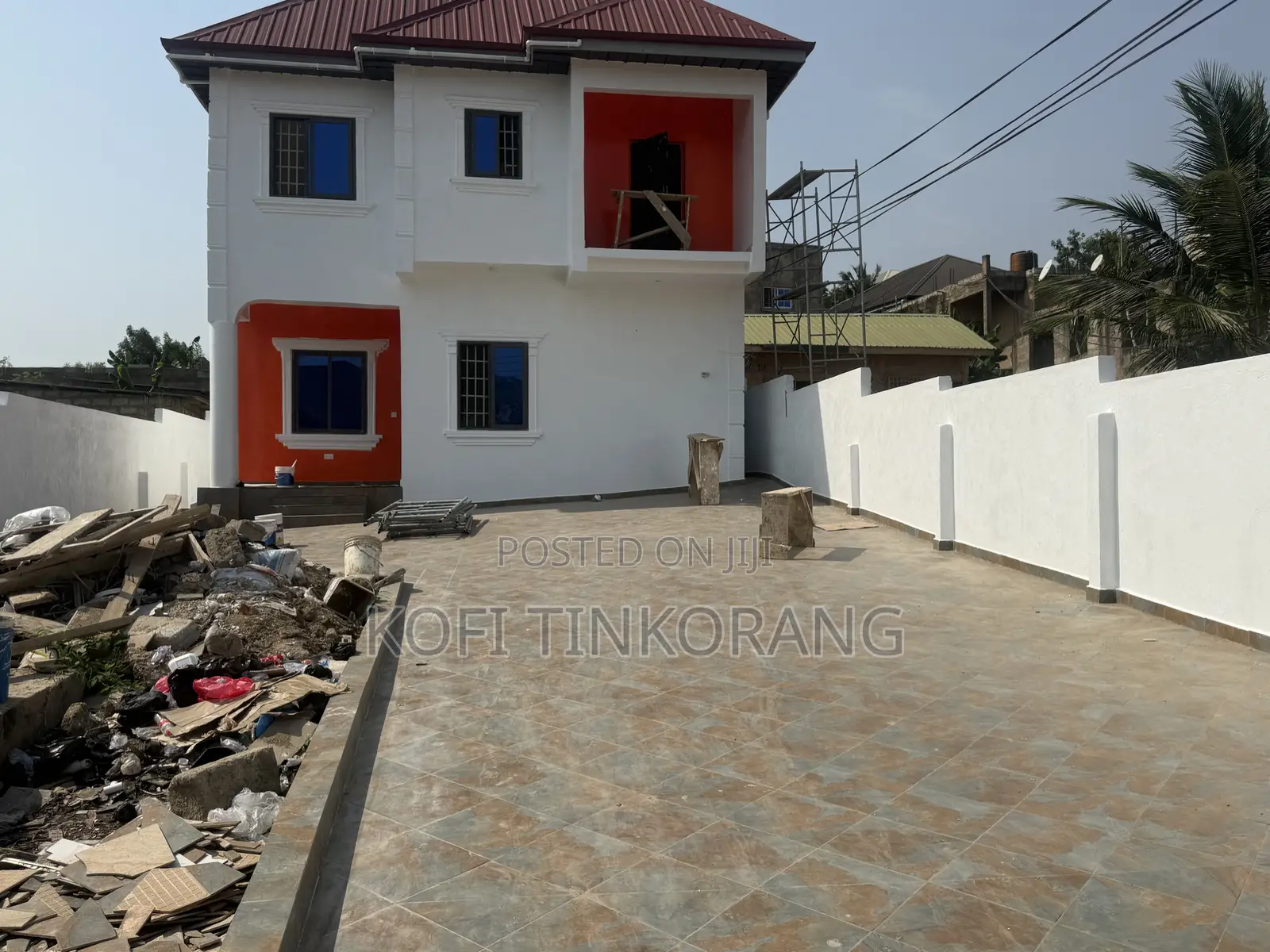 5bdrm House in Koftin Construction, Boi for sale