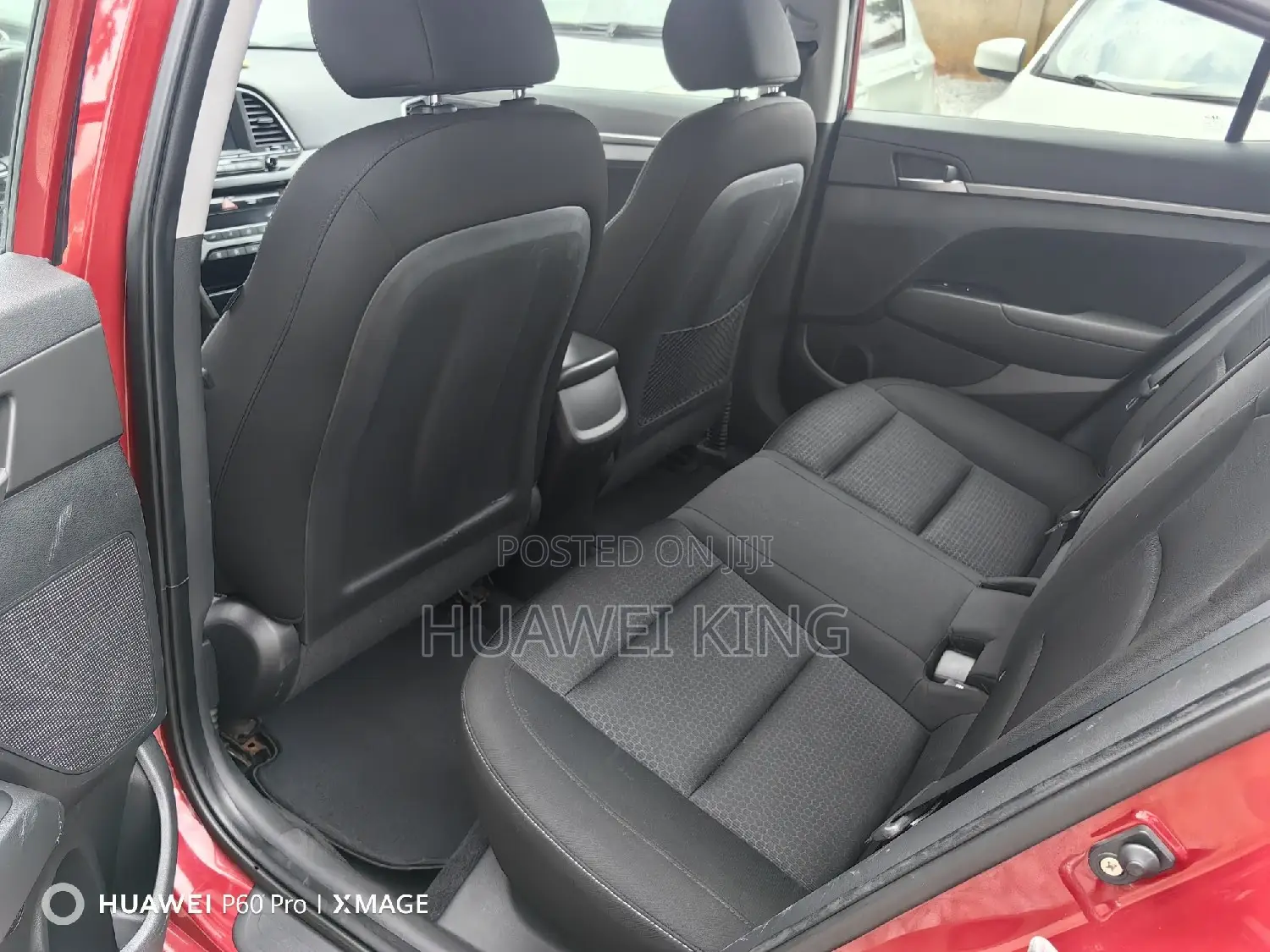 Hyundai Elantra Value Edition Sedan FWD (2.0L 4cyl 6A) 2017 Red