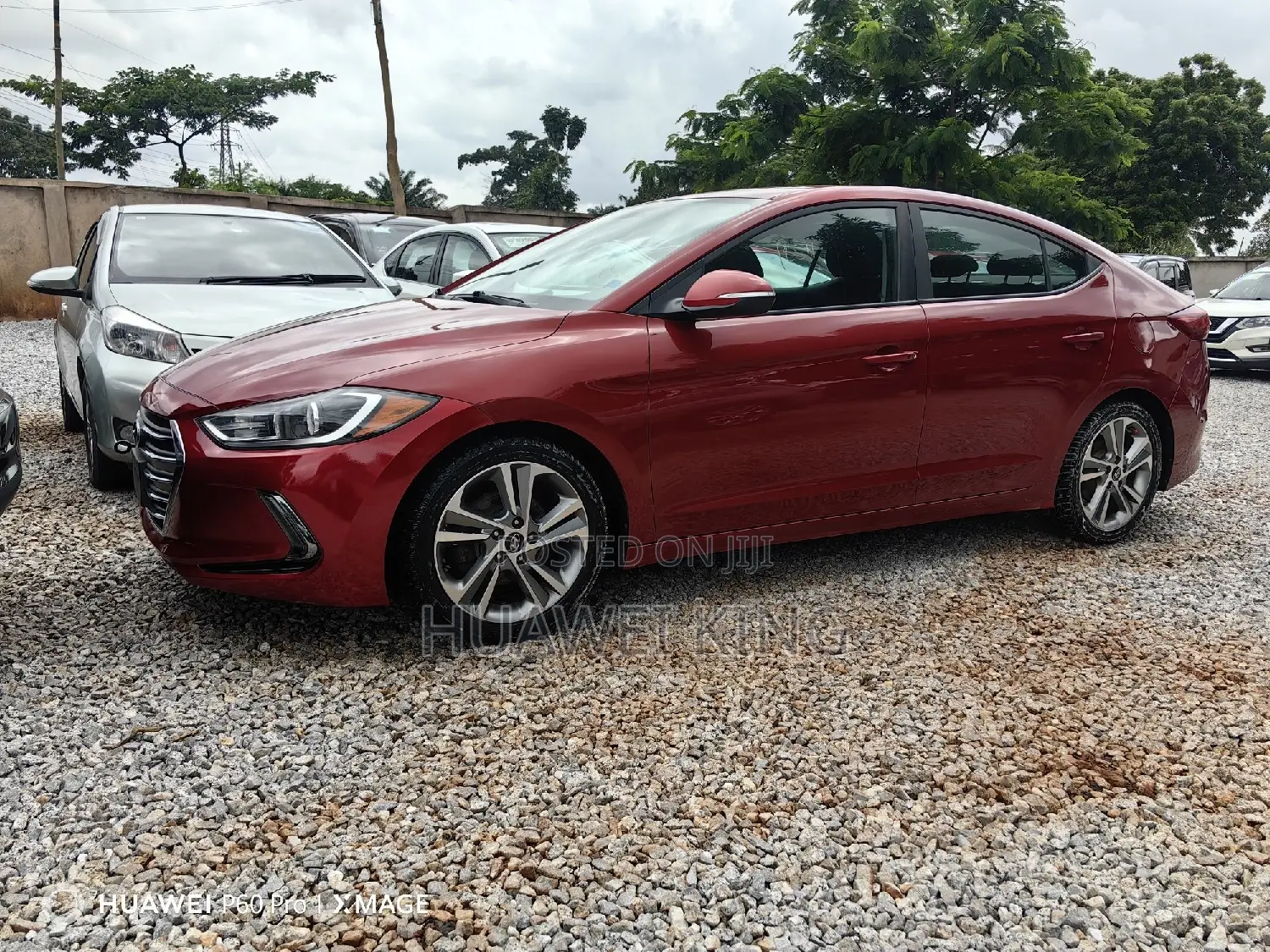 Hyundai Elantra Value Edition Sedan FWD (2.0L 4cyl 6A) 2017 Red