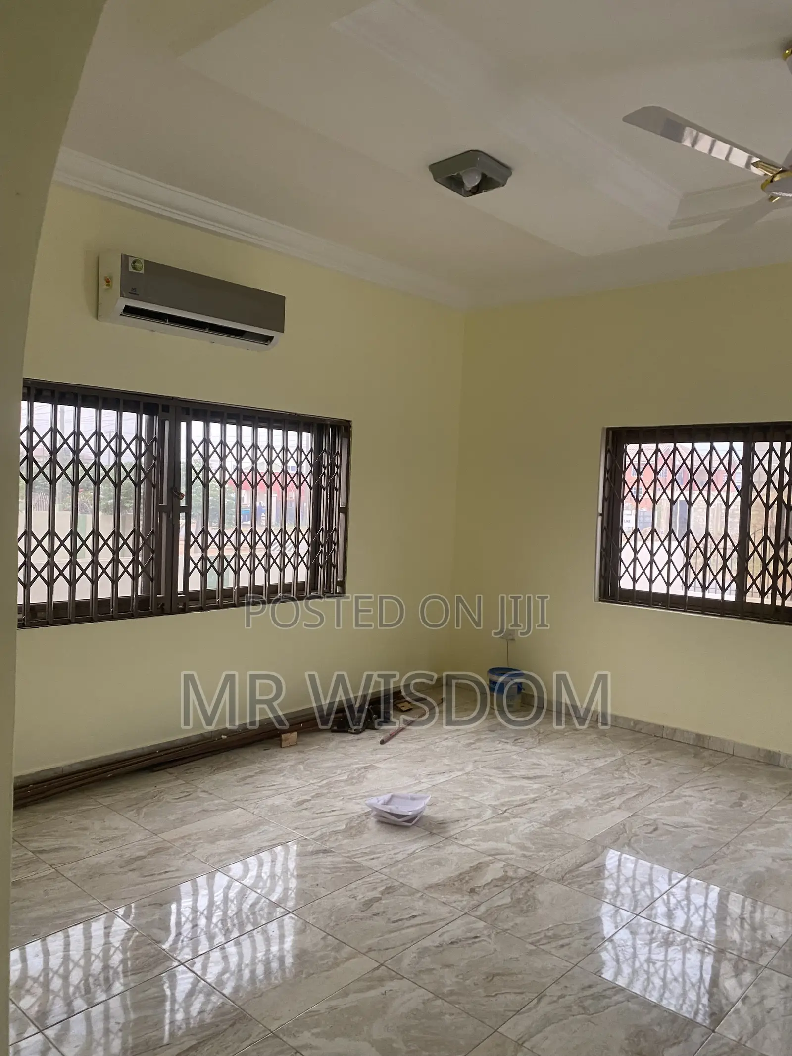3bdrm Bungalow in Lakeside Estate for rent