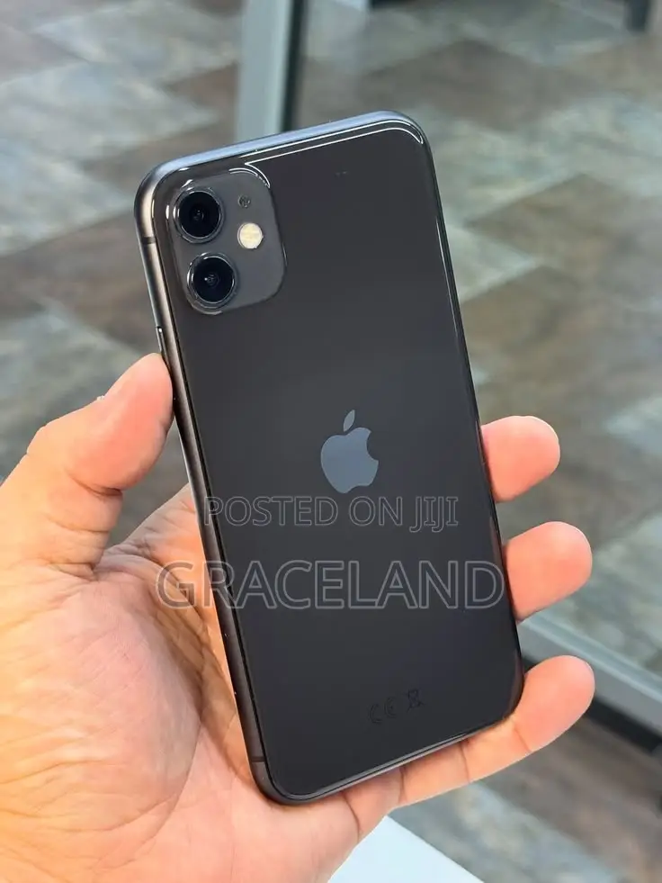 Apple iPhone 11 64 GB Black