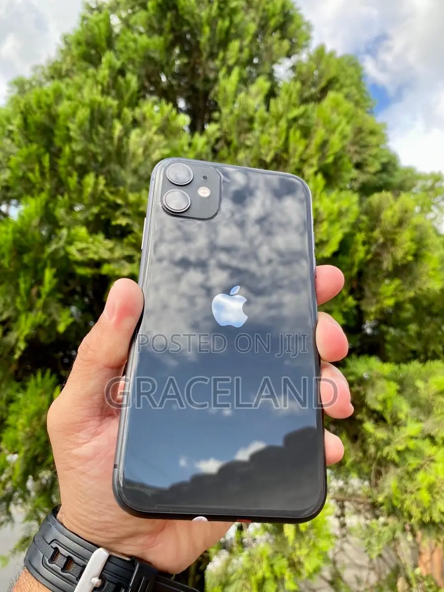 Apple iPhone 11 64 GB Black