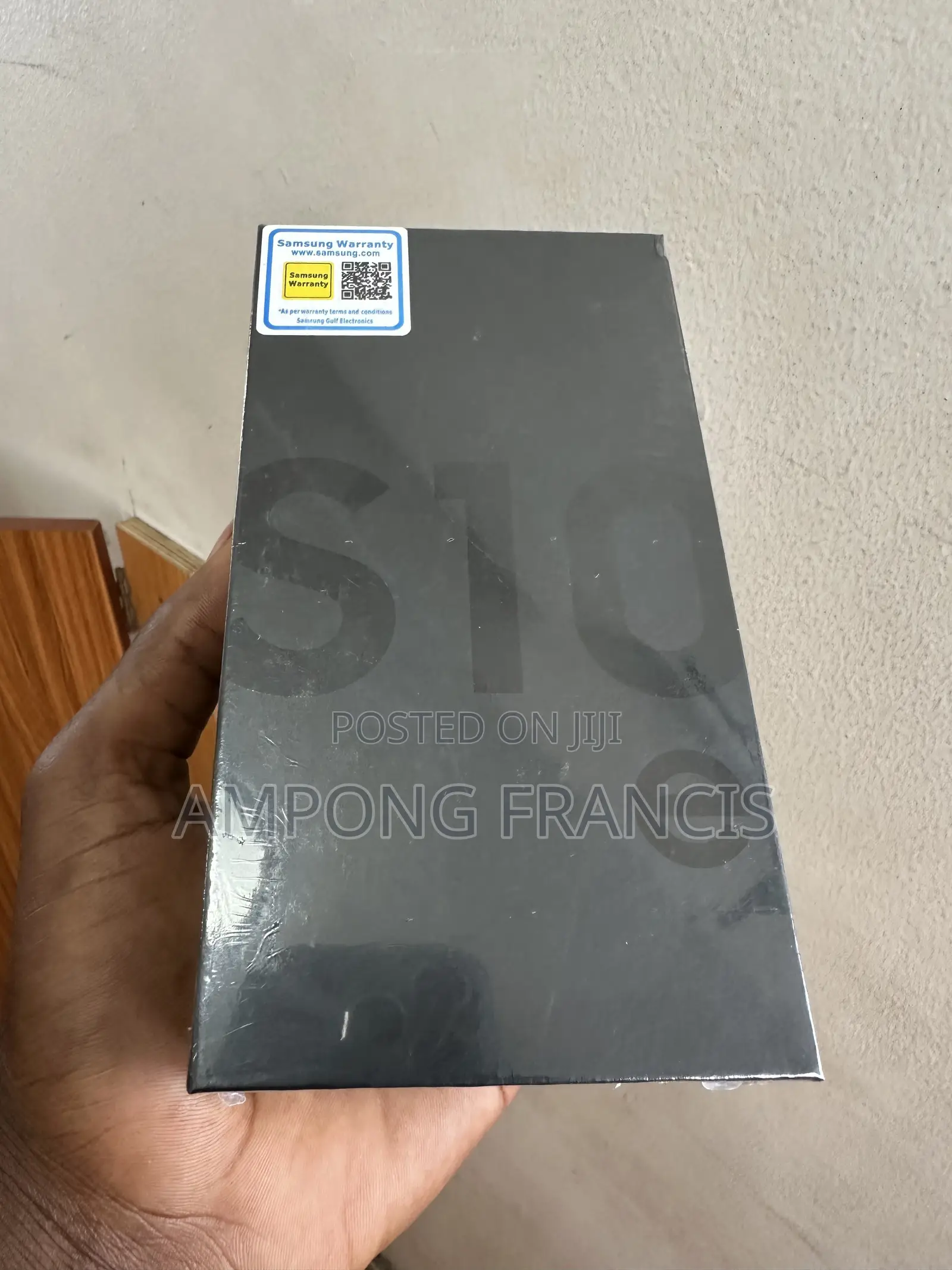 New Samsung Galaxy S10e 128 GB
