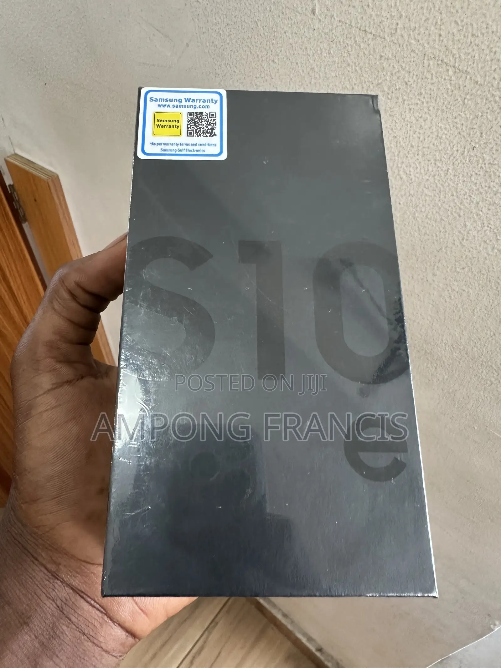 New Samsung Galaxy S10e 128 GB