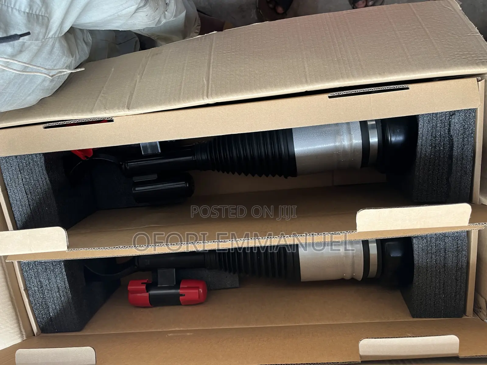 Benz C400/C300/C450amg/C43amg Front Shocks