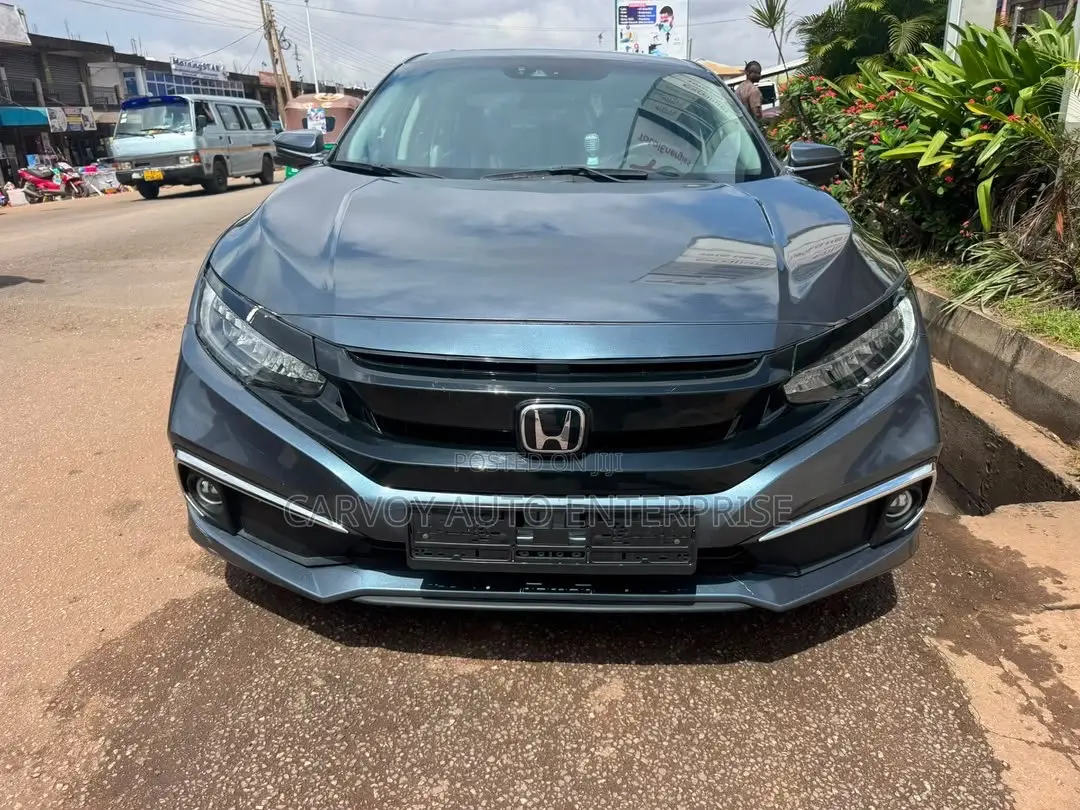 Honda Civic Touring 4dr Sedan (1.5L 4cyl) 2016 Gray