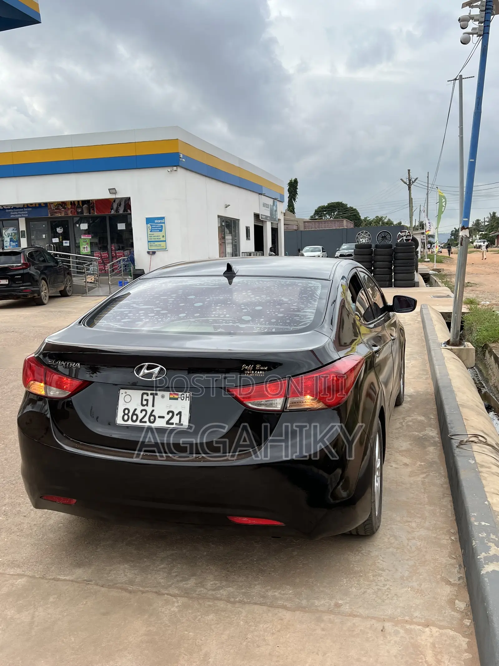 Hyundai Elantra GLS Sedan FWD (1.8L 4cyl 6A) 2013 Black