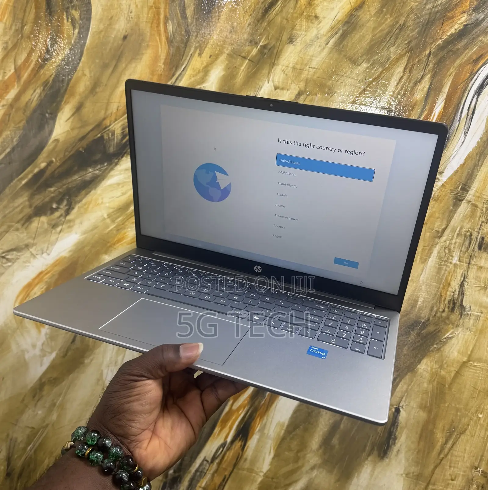New Laptop HP 15-fd0290ns 8GB Intel Core i3 SSD 512GB