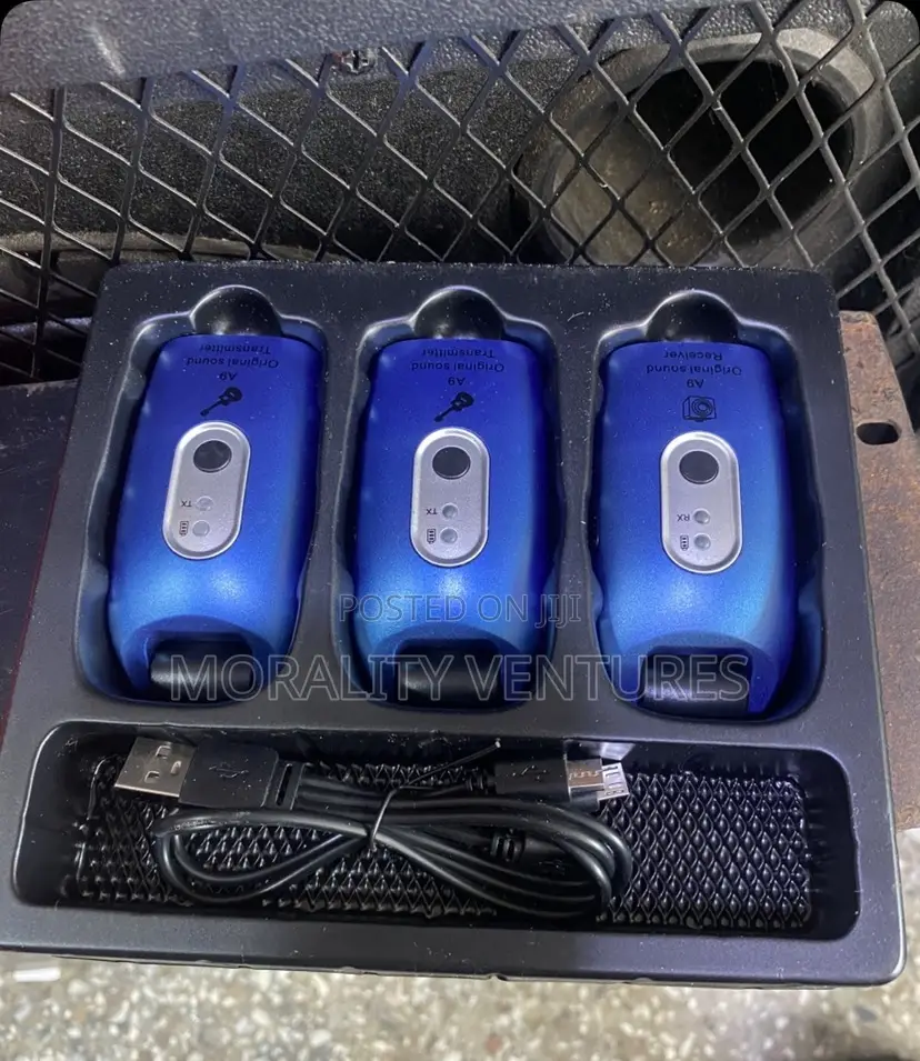 A9 Wireless Guitar Transmitter and Receiver