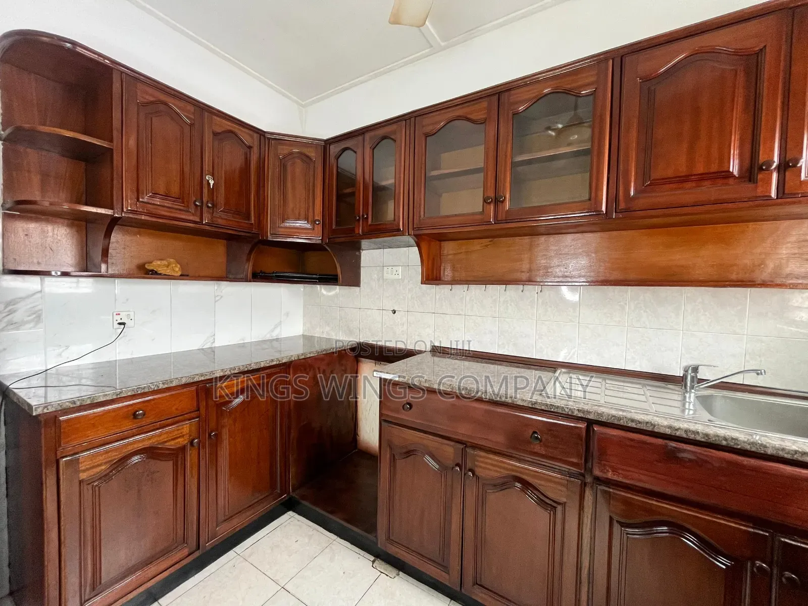 3bdrm House in Tema Metropolitan for rent
