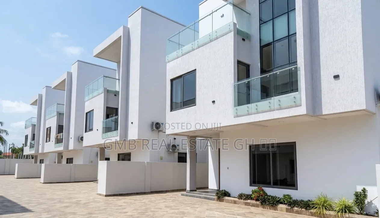 4bdrm Townhouse / Terrace in East Legon, Boundary Road Area for rent