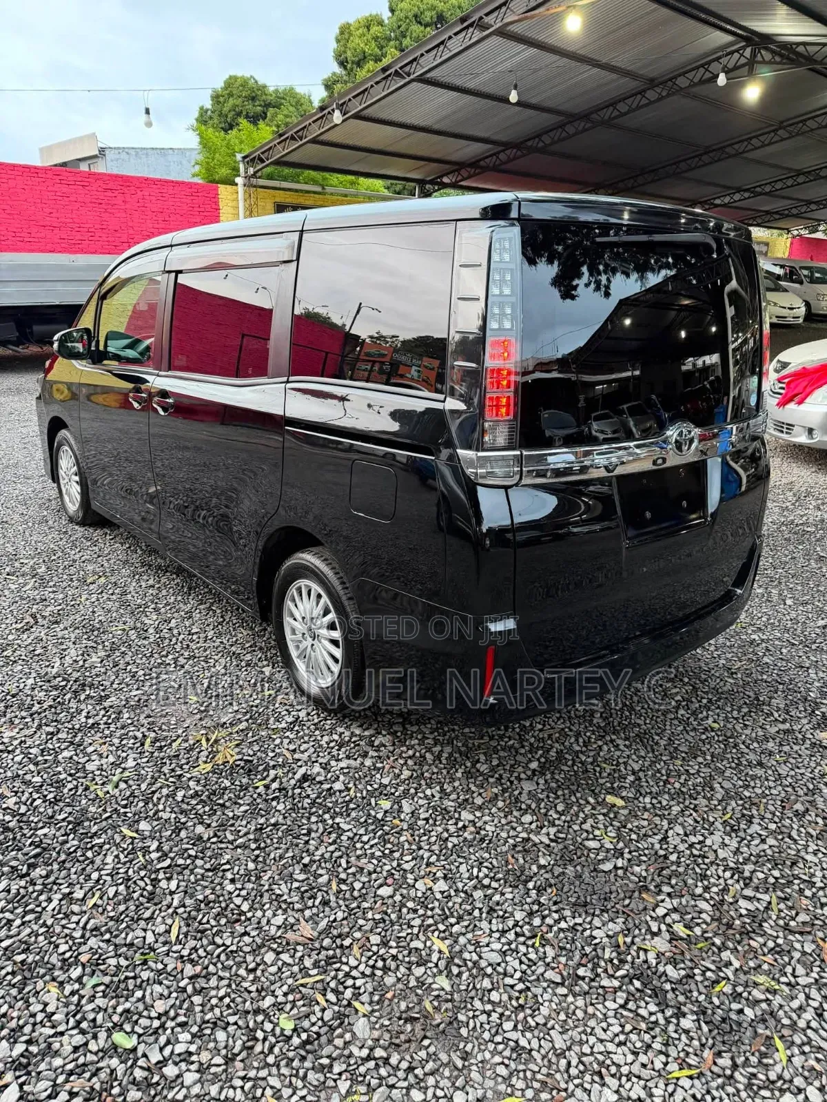 Toyota Voxy 2015 Black