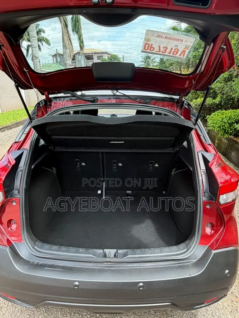 Nissan Kicks SV 2020 Burgundy