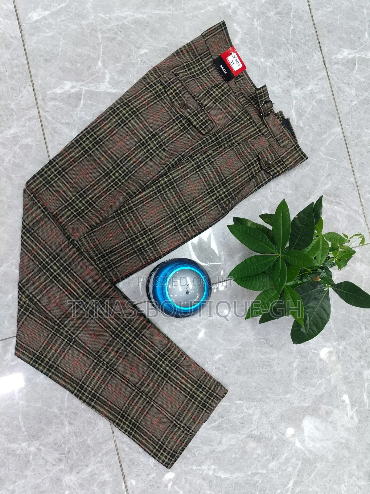 Material Trousers in Sizes