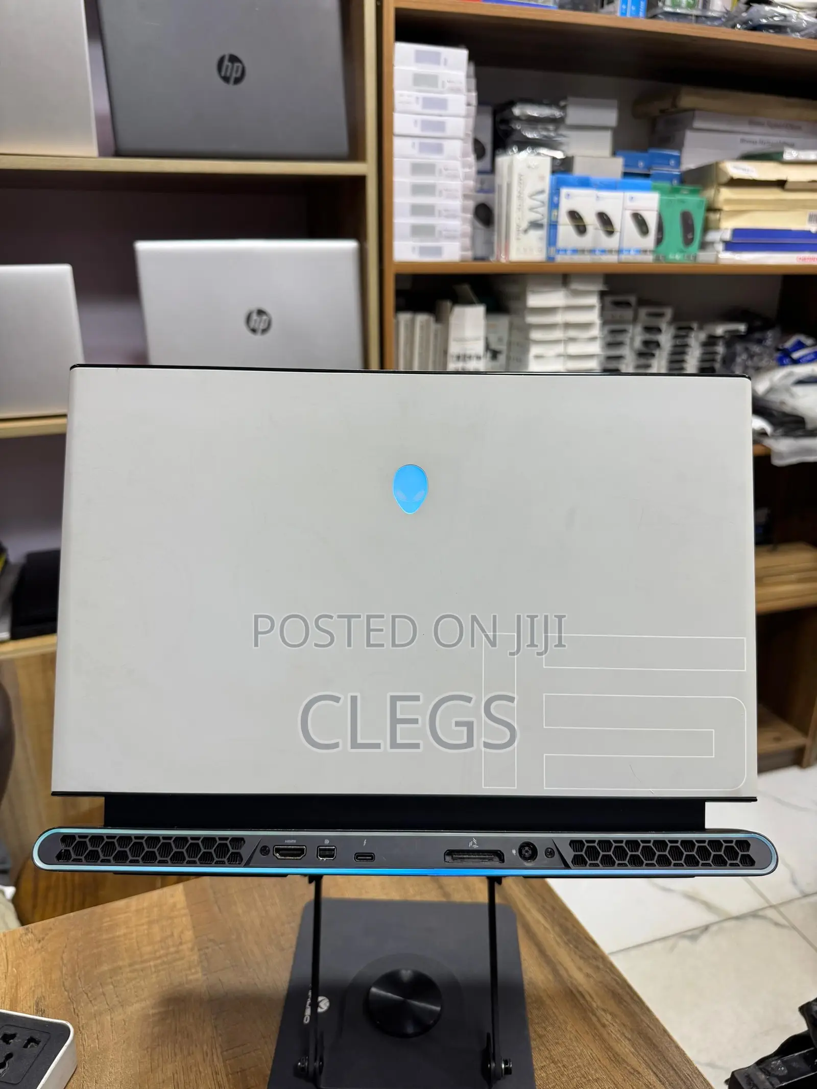Laptop Dell Allenware M15 R5 16GB Intel Core i7 SSD 512GB