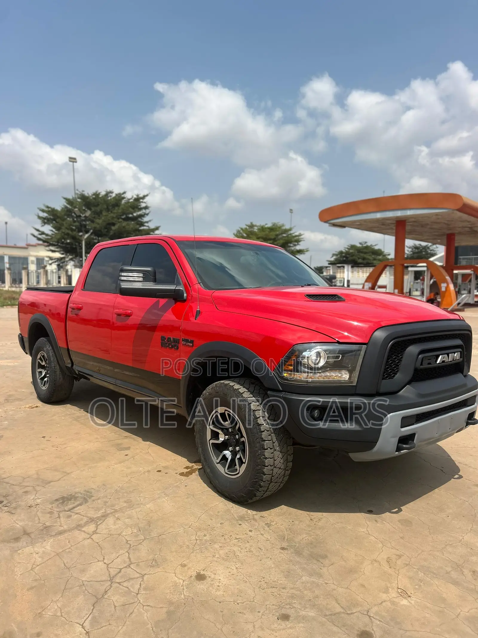 Dodge RAM 1500 3.6 Petrol AWD 2016 Red