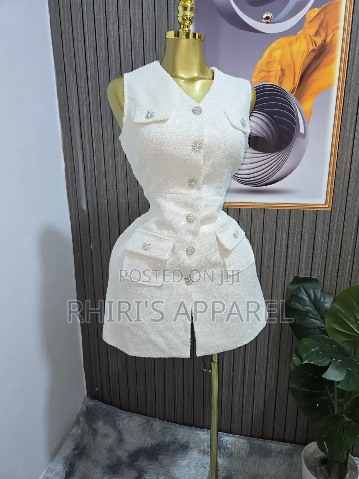 A Very Classy Dress for All Occasions