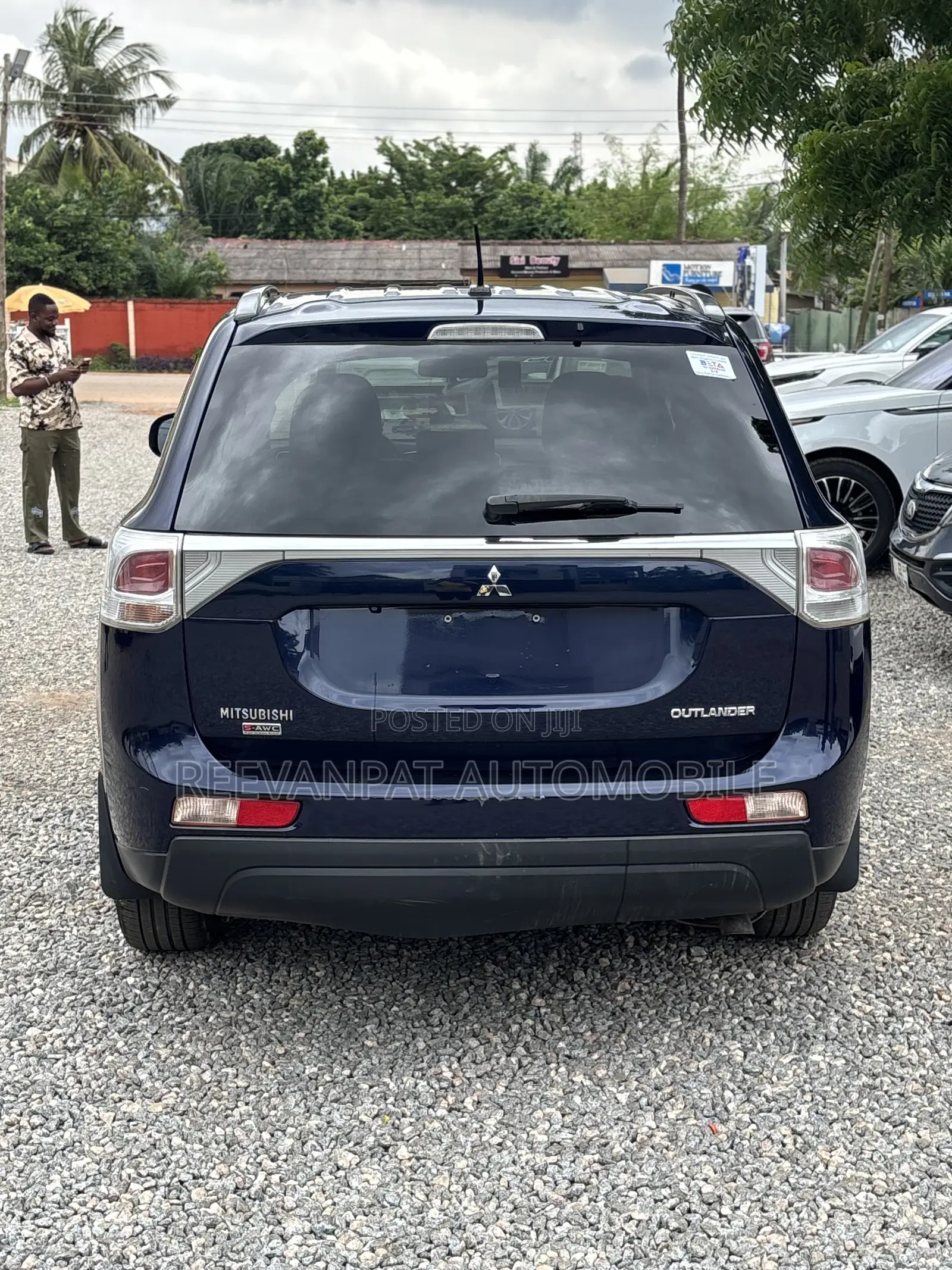Mitsubishi Outlander 2015 Blue