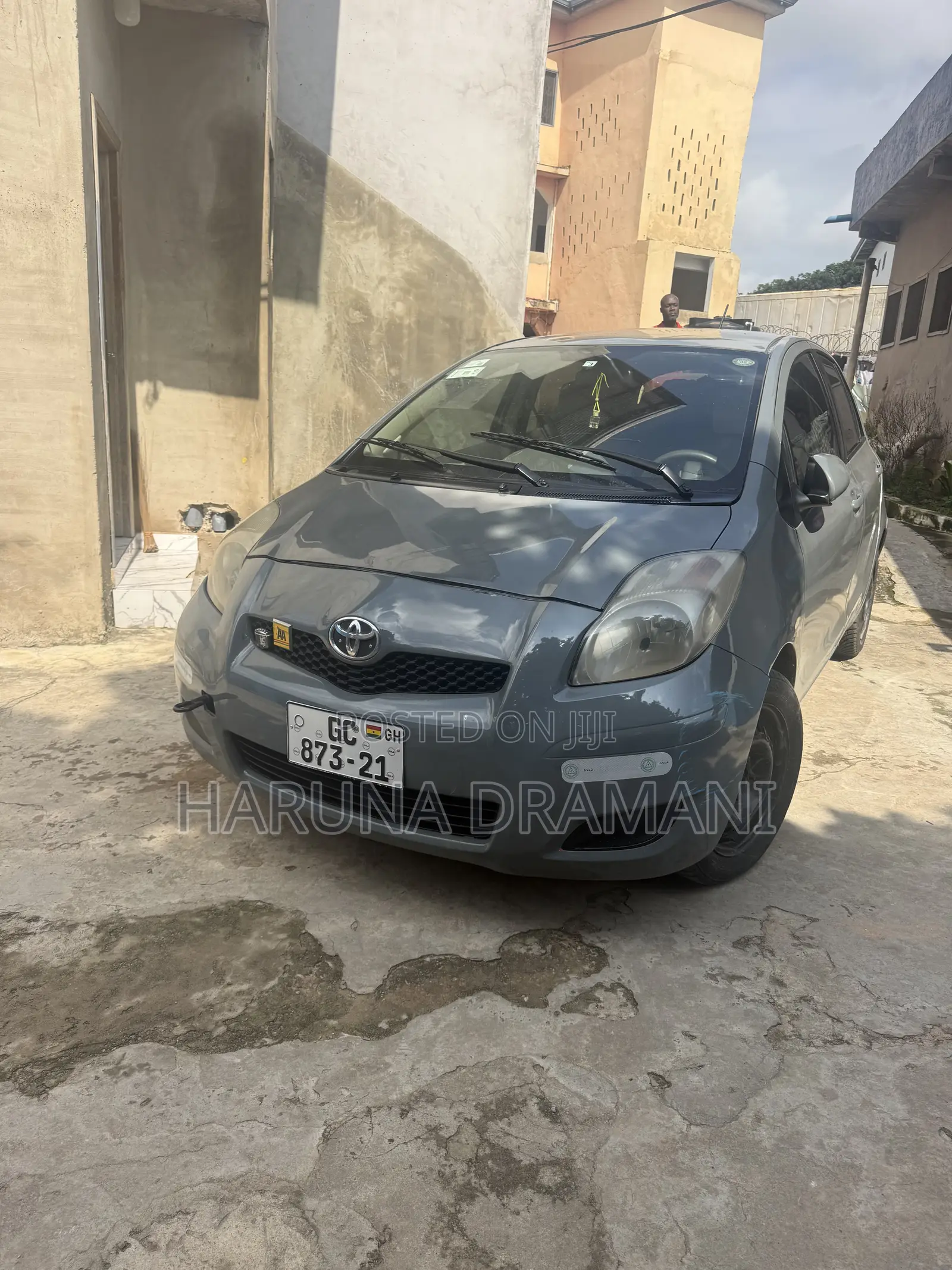 Toyota Vitz 1.3 FWD 3dr 2010