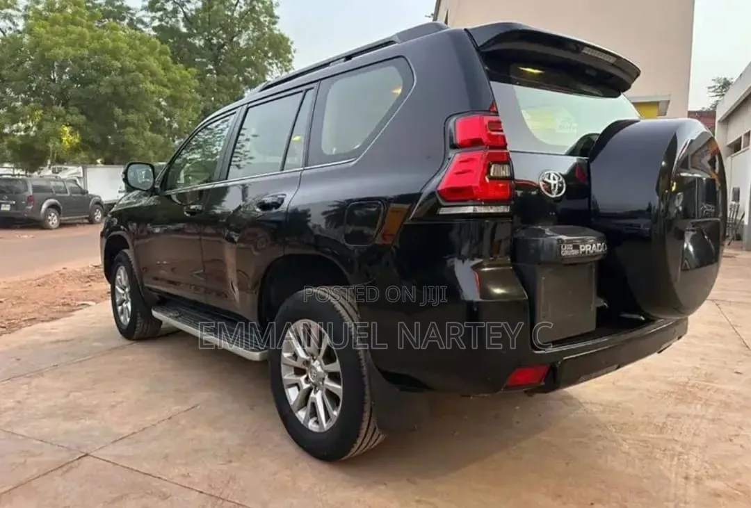 Toyota Land Cruiser Prado 2020 Black