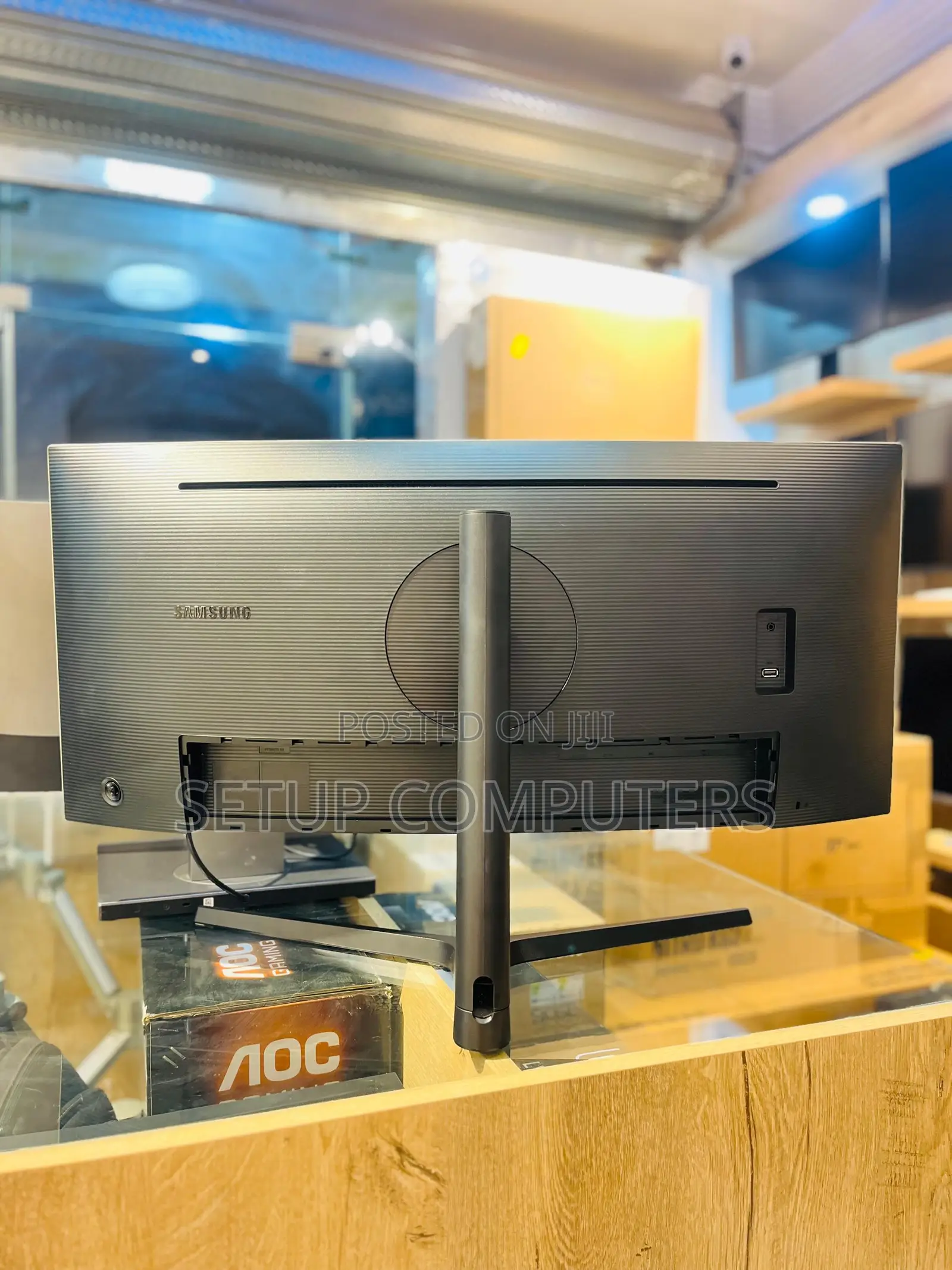 Samsung 34 Ultrawide Monitor