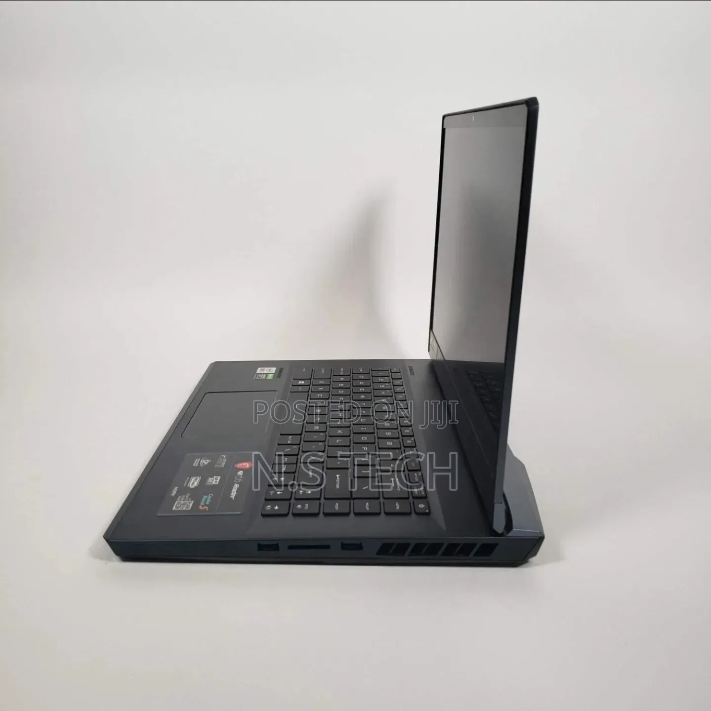 Laptop MSI GE66 Raider 32GB Intel Core i7 SSD 1T