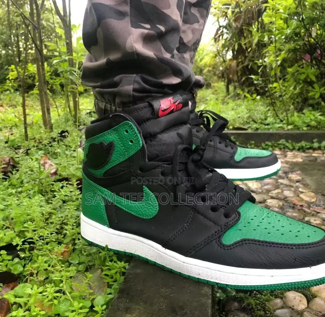 Nike Jordan 1 High Dunk. Original and Affordable